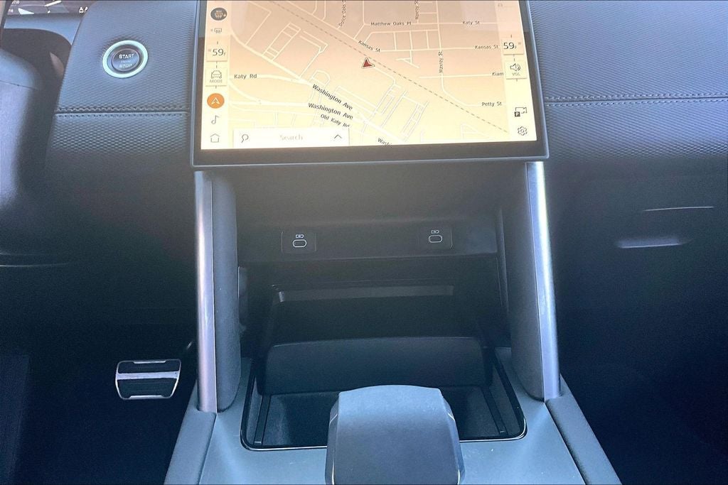 2024 Land Rover Discovery Sport SE