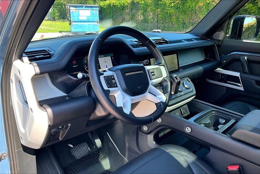 2024 Land Rover Defender 110 S
