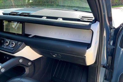 2024 Land Rover Defender 110 S