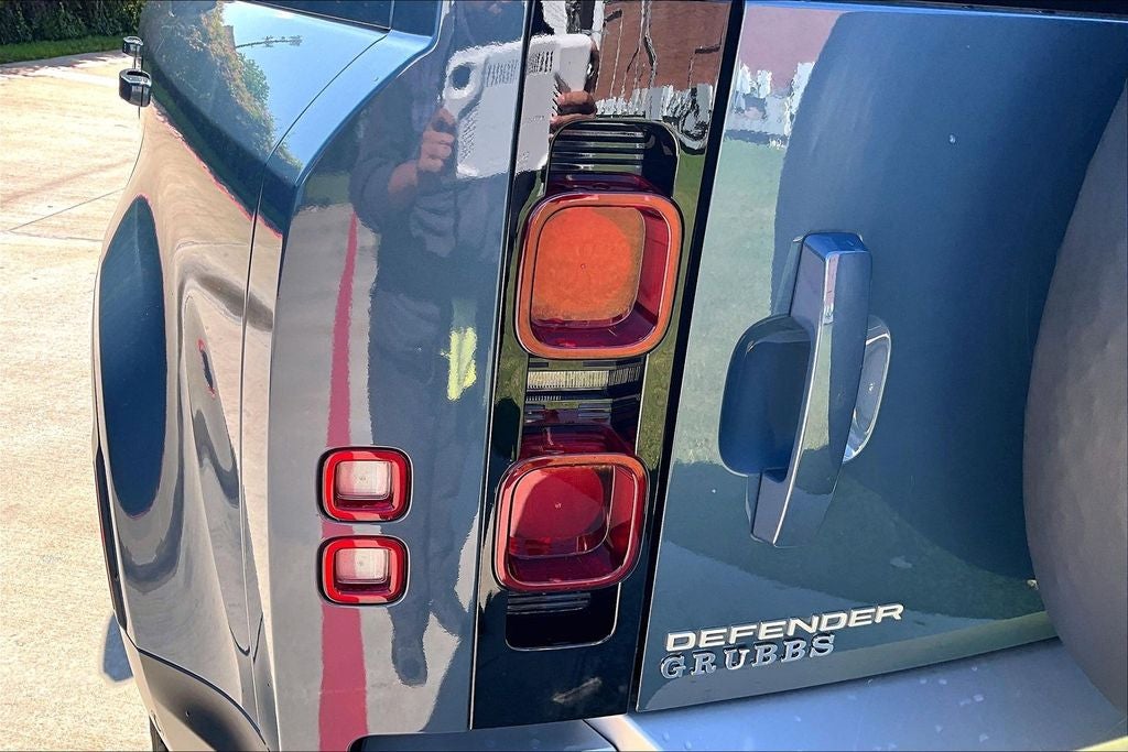 2024 Land Rover Defender 110 S