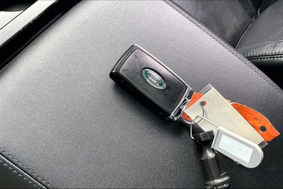 2024 Land Rover Defender 110 S