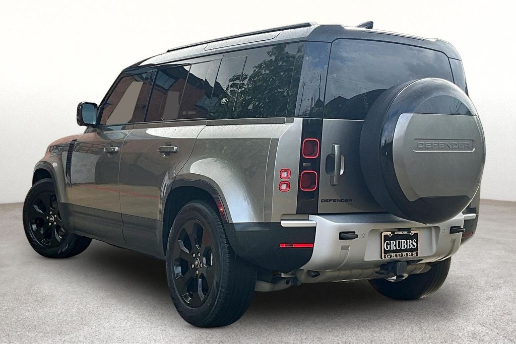 2024 Land Rover Defender 110 S