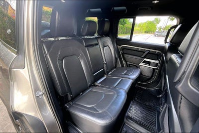2024 Land Rover Defender 110 S