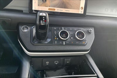 2024 Land Rover Defender 110 S