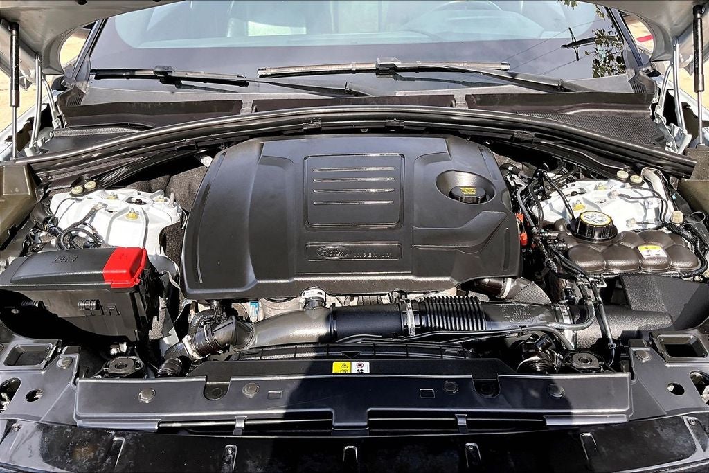 2025 Land Rover Range Rover Velar Dynamic SE