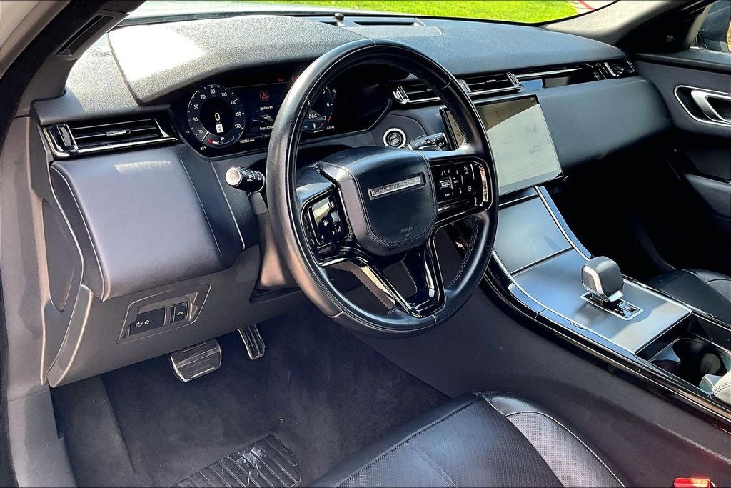 2025 Land Rover Range Rover Velar Dynamic SE