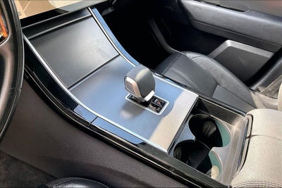 2025 Land Rover Range Rover Velar Dynamic SE