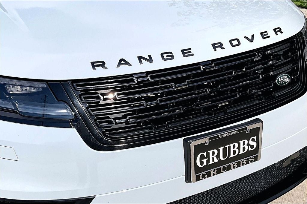 2025 Land Rover Range Rover Velar Dynamic SE