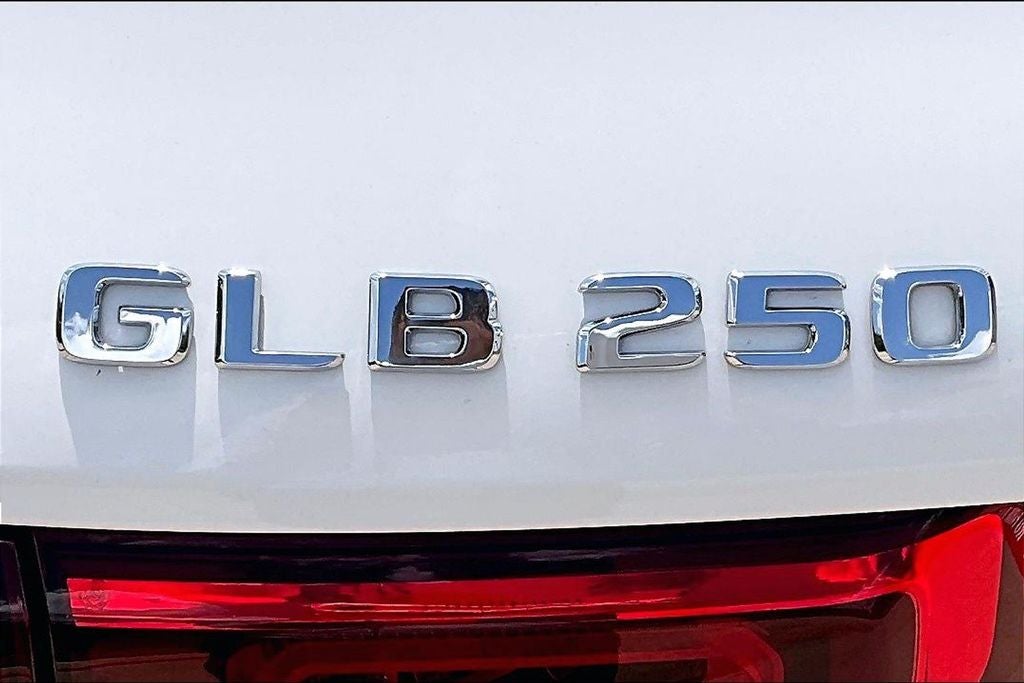 2022 Mercedes-Benz GLB GLB 250
