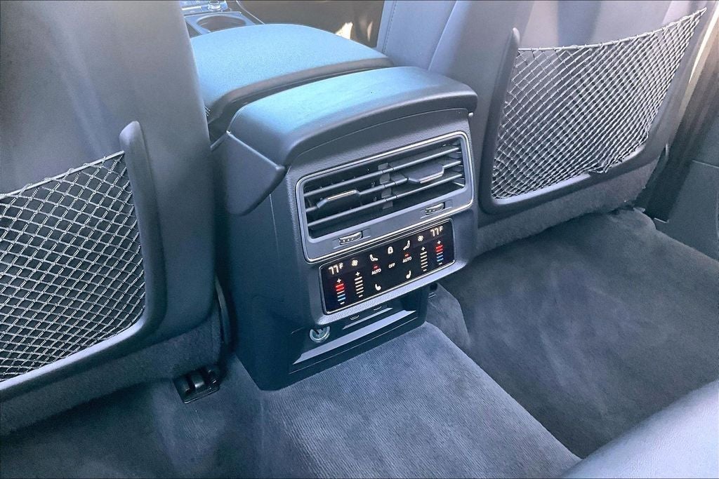 2022 Audi Q7 55 Premium Plus quattro