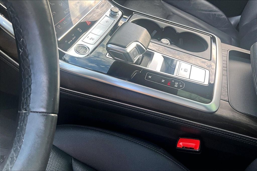 2021 Audi Q7 55 Prestige quattro