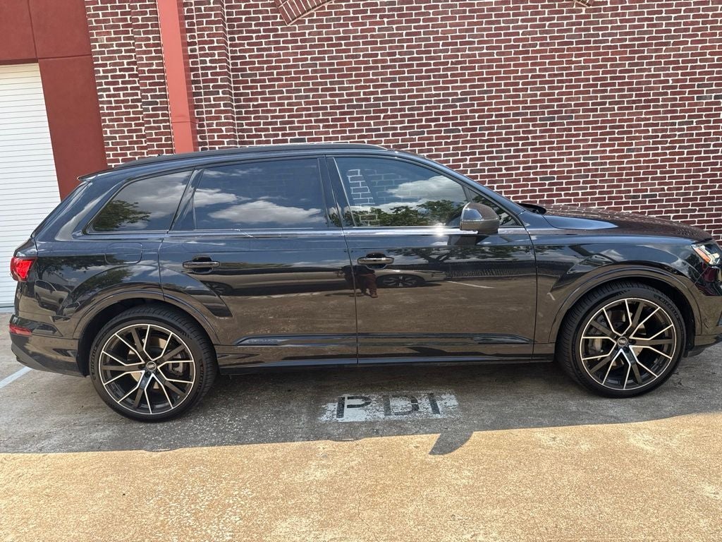 2021 Audi Q7 55 Prestige quattro