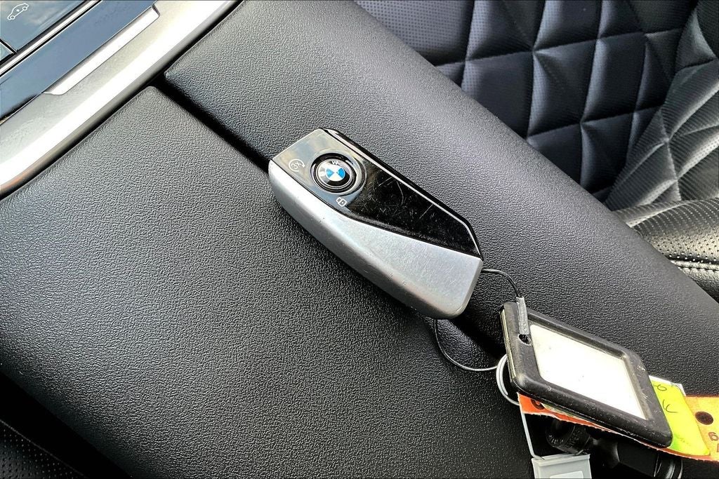 2025 BMW 7 Series 740i xDrive