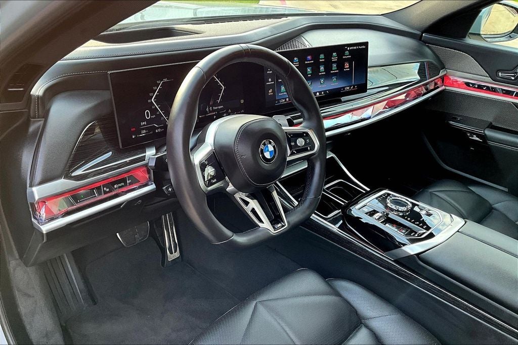 2025 BMW 7 Series 740i xDrive