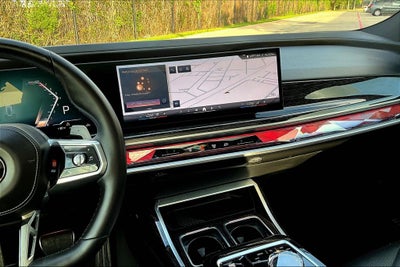 2025 BMW 7 Series 740i xDrive