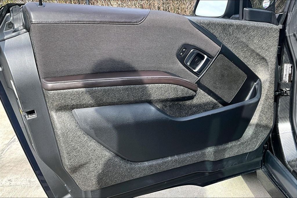 2018 BMW i3 94Ah w/Range Extender