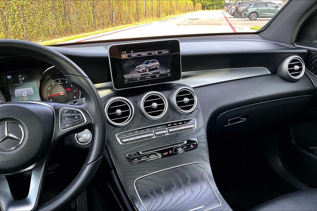 2018 Mercedes-Benz GLC GLC 300
