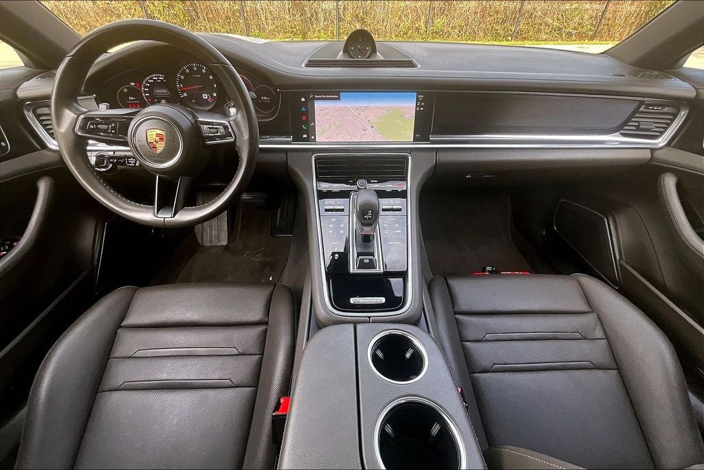 2023 Porsche Panamera Platinum Edition