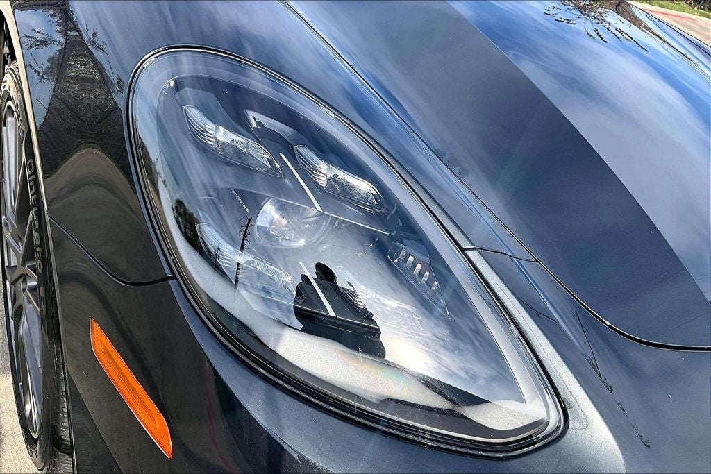 2023 Porsche Panamera Platinum Edition