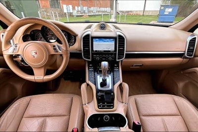 2012 Porsche Cayenne Base