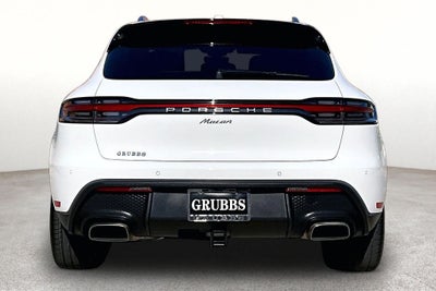 2023 Porsche Macan Base