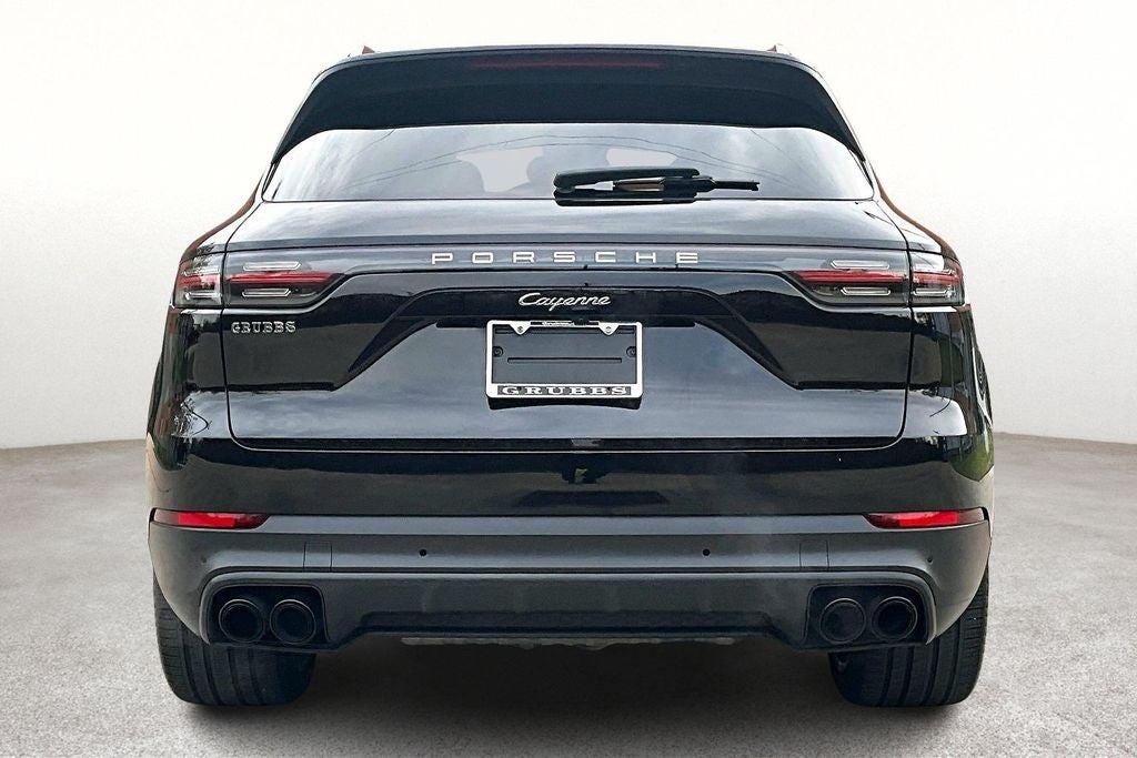 2023 Porsche Cayenne Platinum Edition