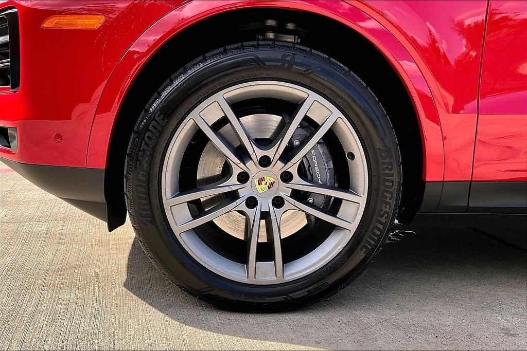2024 Porsche Cayenne Base