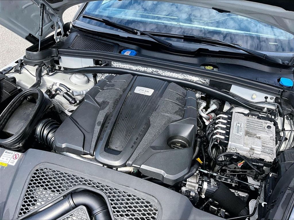 2023 Porsche Macan GTS