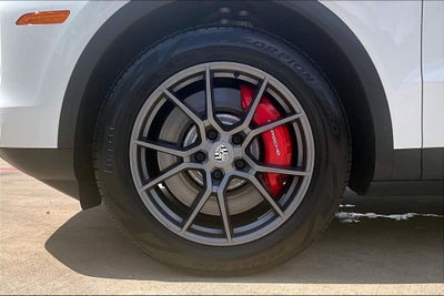 2024 Porsche Cayenne Coupe S