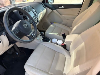 2014 Volkswagen Tiguan SE