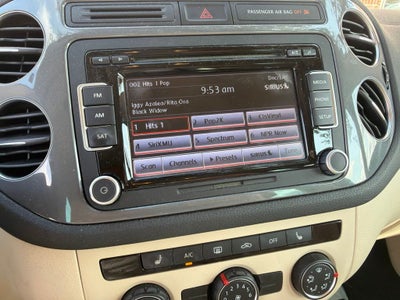 2014 Volkswagen Tiguan SE