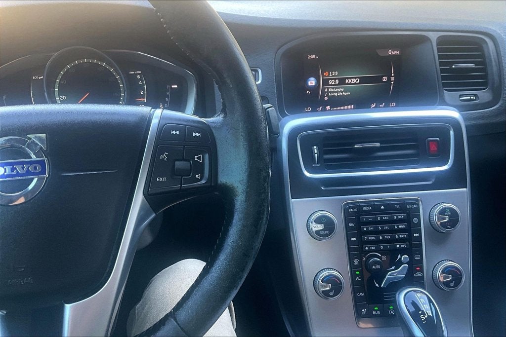 2017 Volvo S60 T5 Dynamic