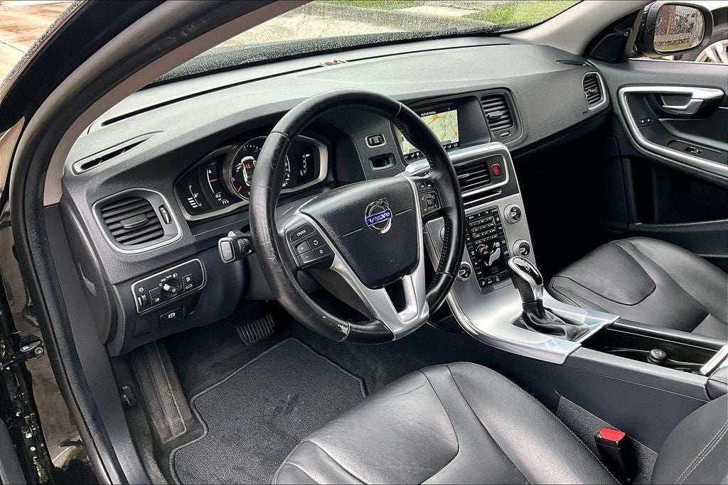 2017 Volvo V60 T5 Premier