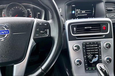 2017 Volvo V60 T5 Premier