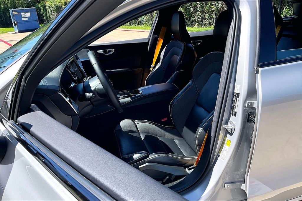 2024 Volvo V60 Recharge Plug-In Hybrid T8 Polestar