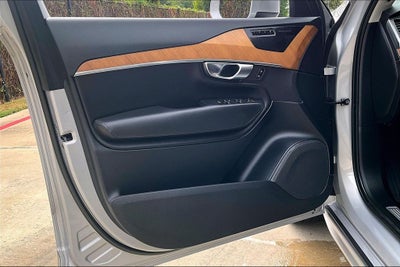 2023 Volvo XC90 B6 Plus 6-Seater