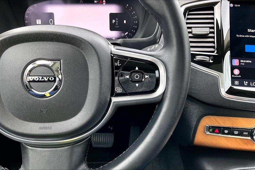 2023 Volvo XC90 B6 Plus 6-Seater