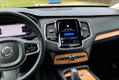 2023 Volvo XC90 B6 Plus 6-Seater