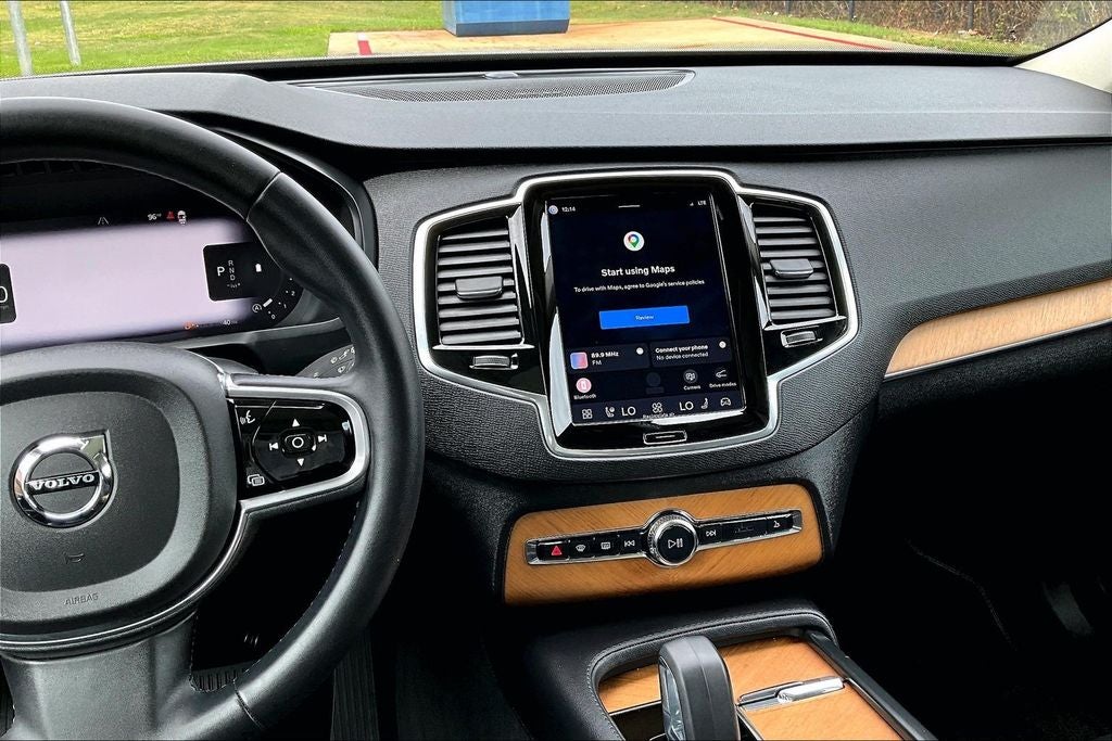 2023 Volvo XC90 B6 Plus 6-Seater