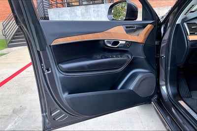 2023 Volvo XC90 B6 Plus 6-Seater