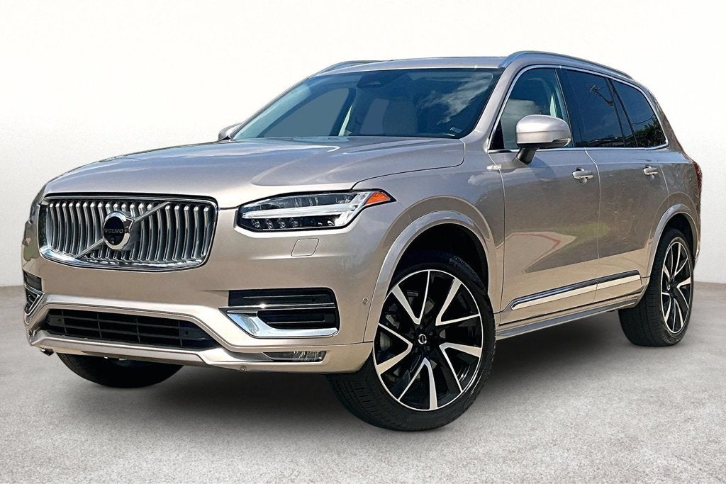 2025 Volvo XC90 B6 Plus 6-Seater