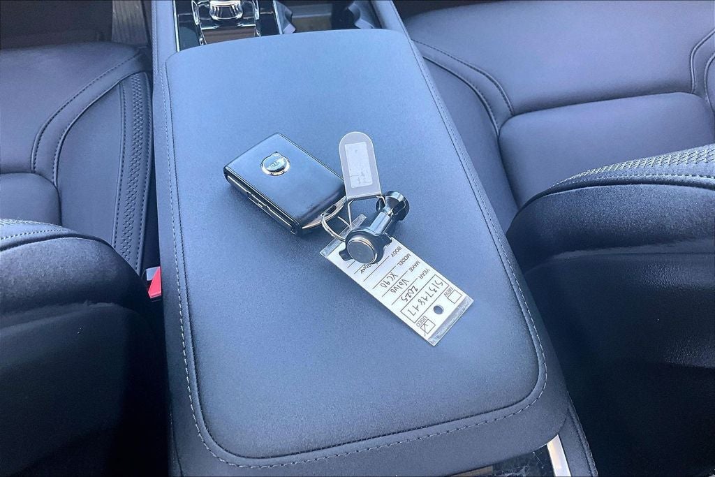 2025 Volvo XC90 B6 Plus 7-Seater 2025.5