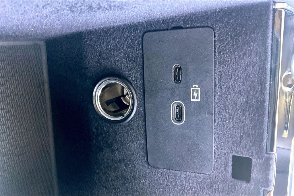 2025 Volvo XC90 B6 Plus 7-Seater 2025.5