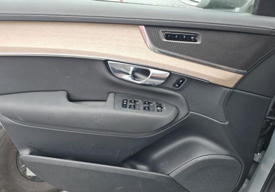 2025 Volvo XC90 B6 Plus 7-Seater 2025.5