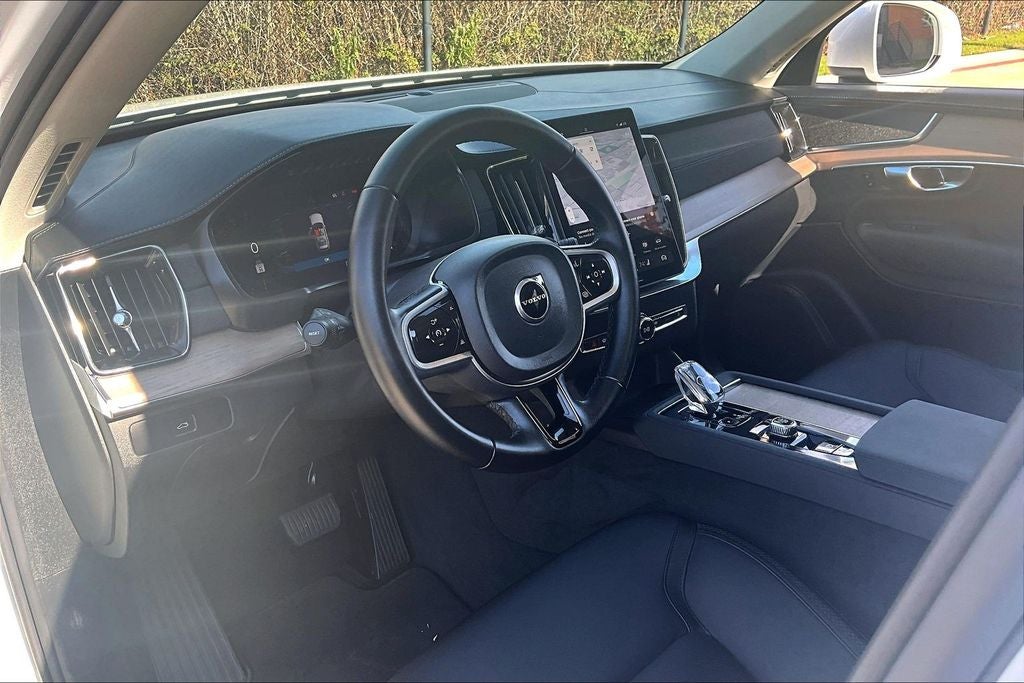 2025 Volvo XC90 B6 Plus 7-Seater 2025.5