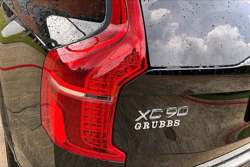 2025 Volvo XC90 B6 Plus 7-Seater