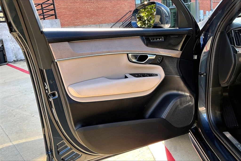 2026 Volvo XC90 B6 Plus 7-Seater
