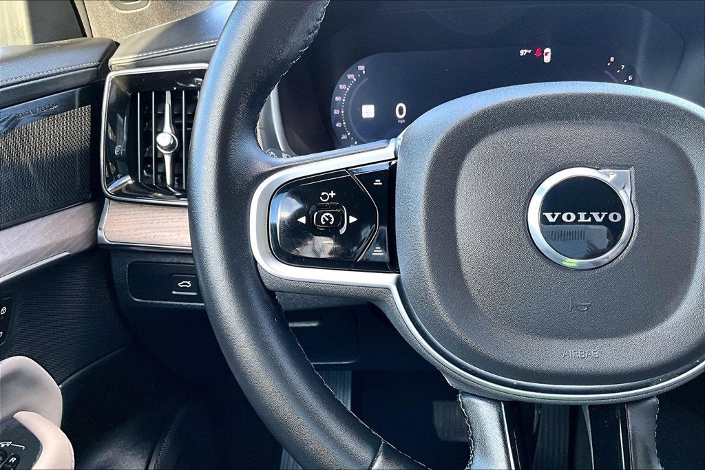 2026 Volvo XC90 B6 Plus 7-Seater