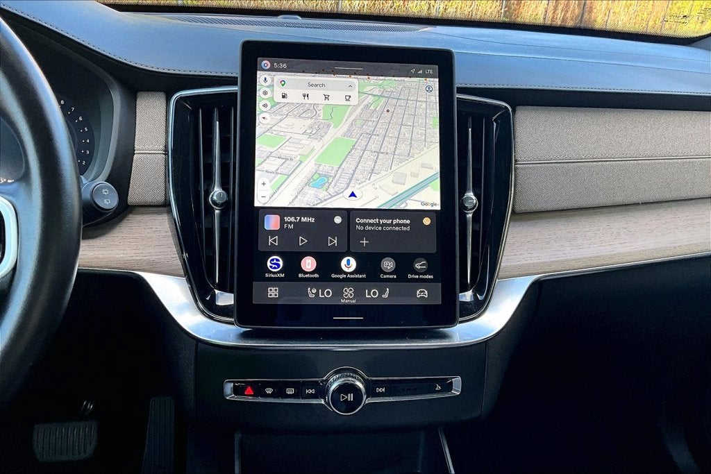 2026 Volvo XC90 B6 Plus 7-Seater