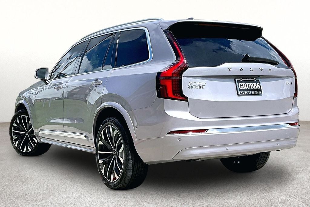 2026 Volvo XC90 B6 Plus 7-Seater